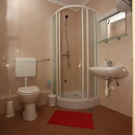 Siesta Apartmanhaz 公寓式酒店