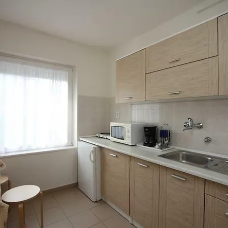 Siesta Apartmanhaz 3* 巴拉顿菲赖德