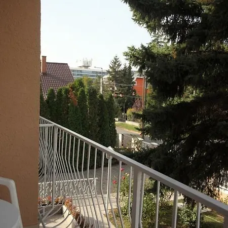 Apart-hotel Siesta Apartmanhaz 3*