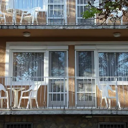 Siesta Apartmanhaz 3*