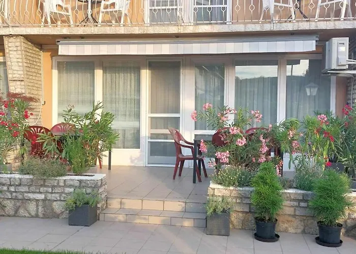 Siesta Apartmanhaz Apartahotel