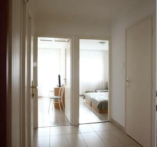 Appart hôtel Siesta Apartmanhaz 3*